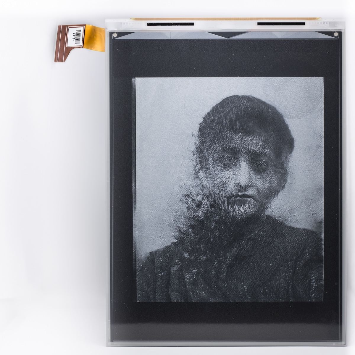8d4a3a96790 – Installation shot — e-ink screen, powered off, in situ